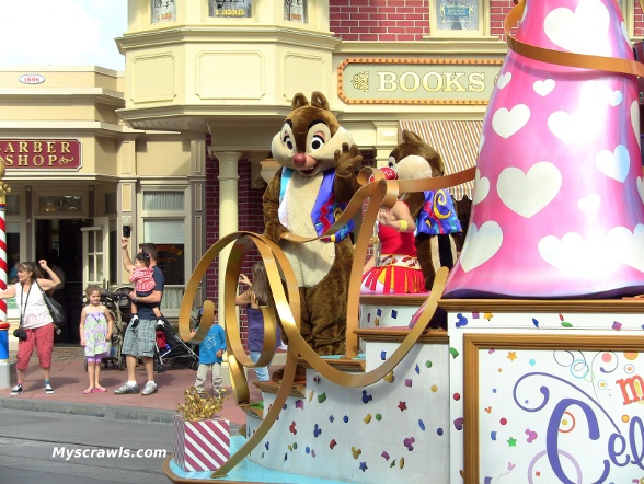 Disney Magic Kingdom Holiday Parade
